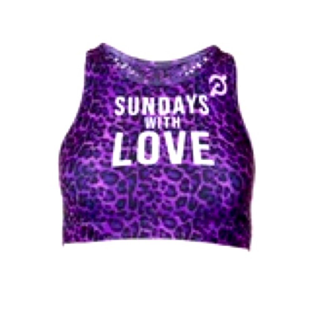 NWT sold out peloton Sundays with Love top - M